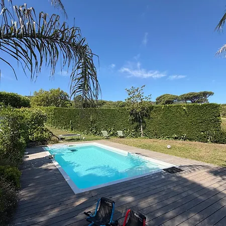 Villa Entre Foret Et *